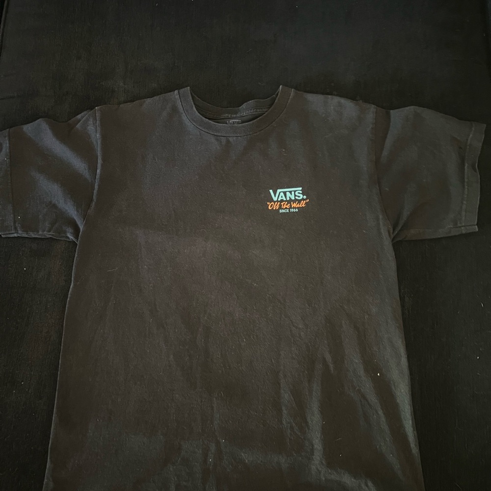 Black vans T-shirt
